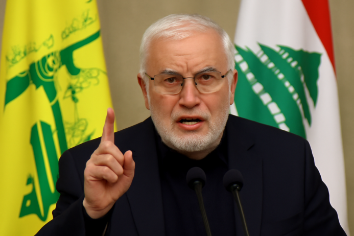 محمد رعد تحویل سلاح به معنای خودکشی برای لبنان است شرافتمان را نمی‌فروشیم
